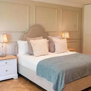 The Spinney Hotel